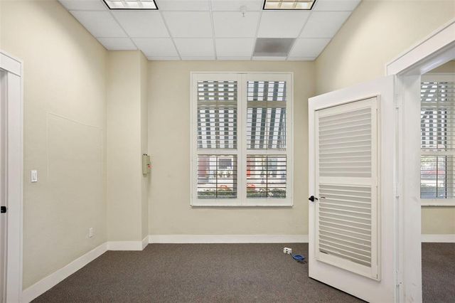 155 8TH STREET N, St Petersburg, FL 33701