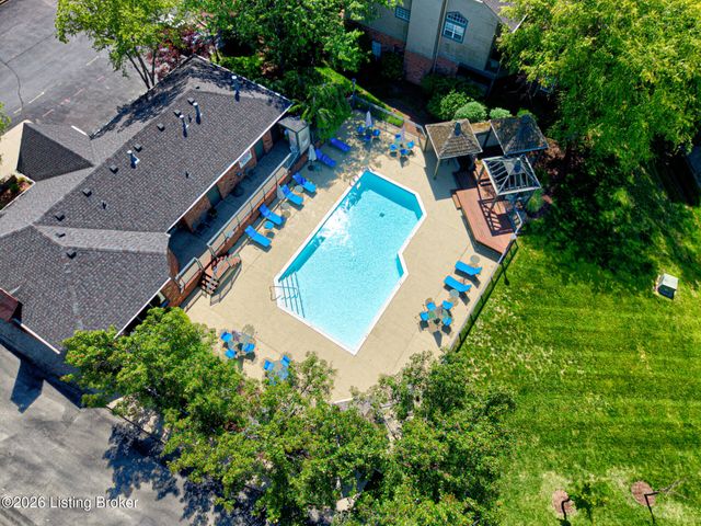 5620 Harrods Run Rd, Prospect, KY 40059