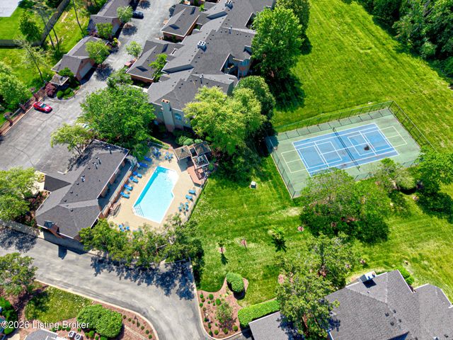 5620 Harrods Run Rd, Prospect, KY 40059