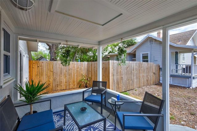 2521 4TH STREET S, St Petersburg, FL 33705
