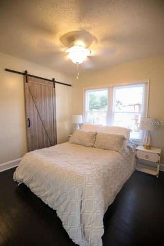 2521 4TH STREET S, St Petersburg, FL 33705