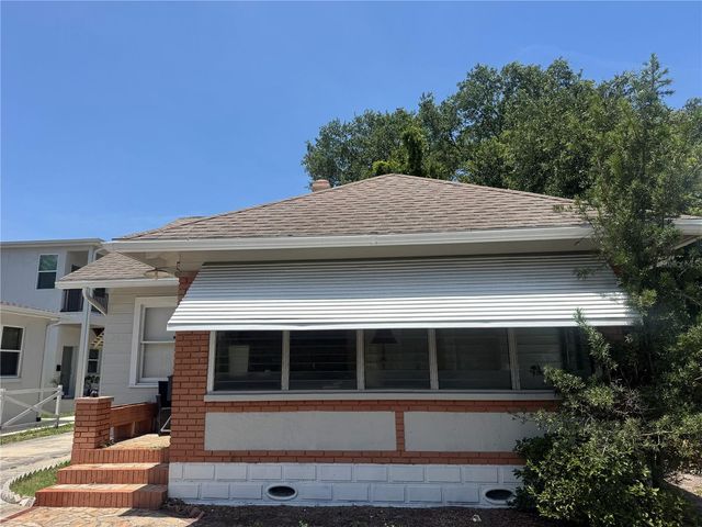 2521 4TH STREET S, St Petersburg, FL 33705