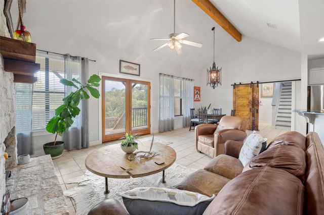 29 Creek Side DR, Wimberley, TX 78676