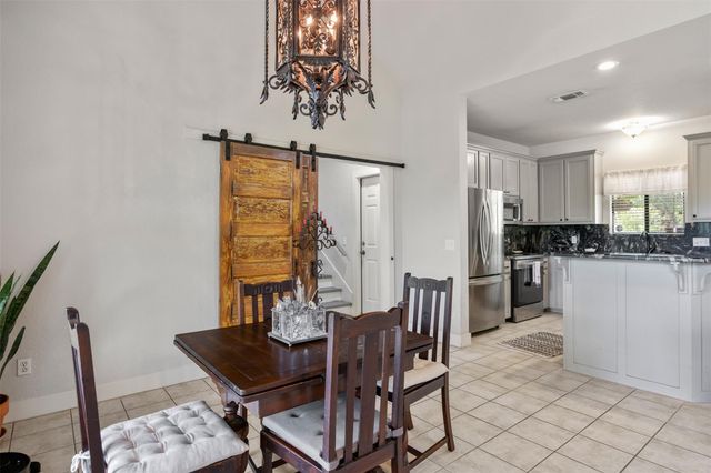 29 Creek Side DR, Wimberley, TX 78676