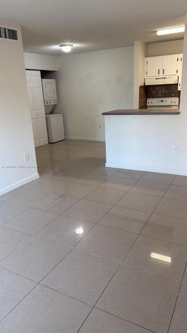 15620 SW 80th St H-203, Miami, FL 33193