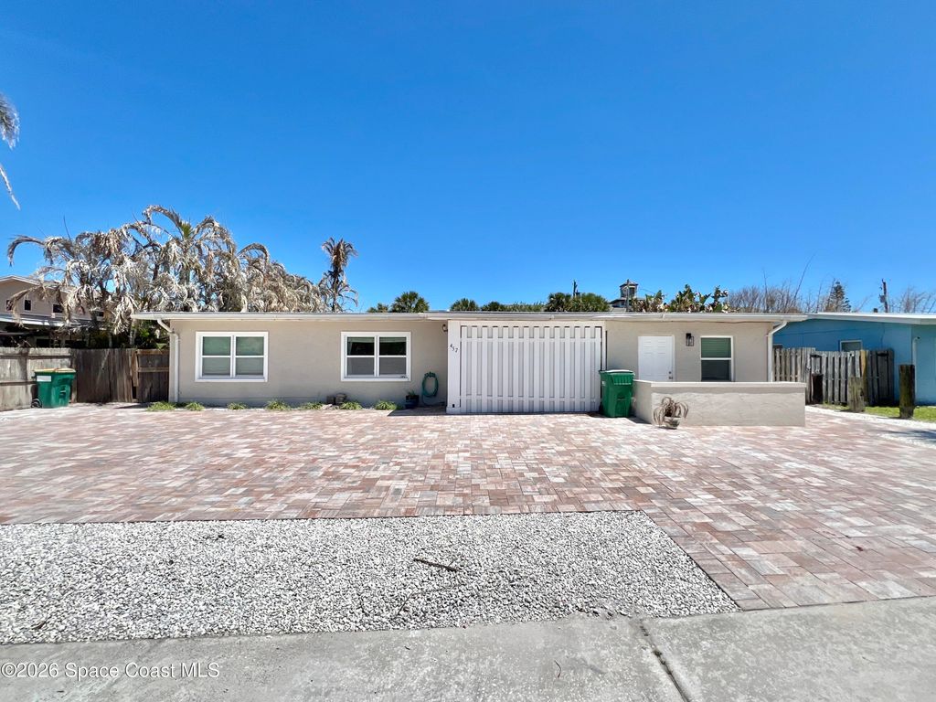 457 S Orlando Avenue B, Cocoa Beach, FL 32931