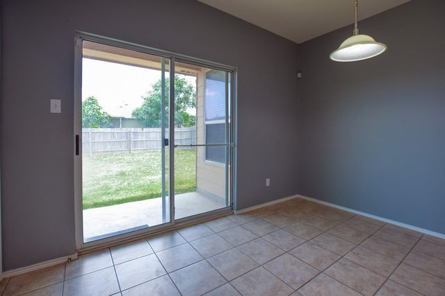564 Moonwalker TRL, Buda, TX 78610