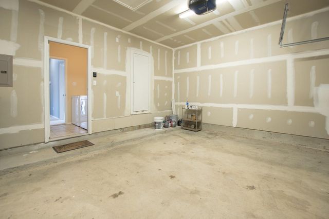 564 Moonwalker TRL, Buda, TX 78610