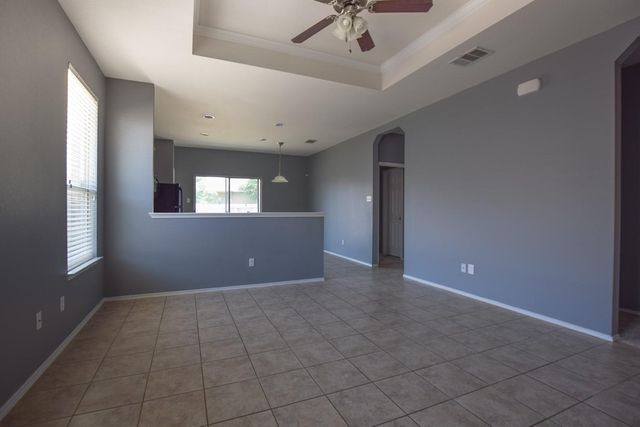 564 Moonwalker TRL, Buda, TX 78610