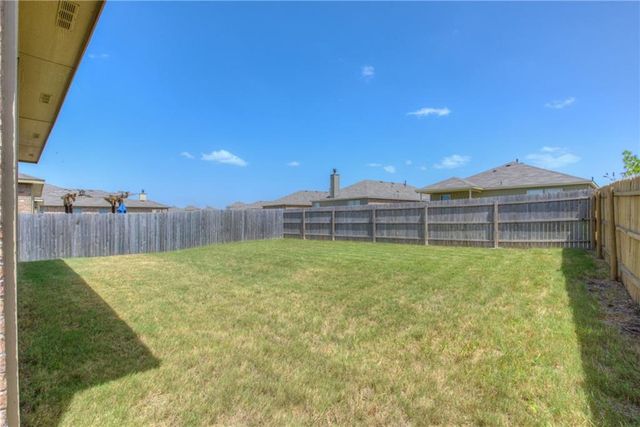 564 Moonwalker TRL, Buda, TX 78610