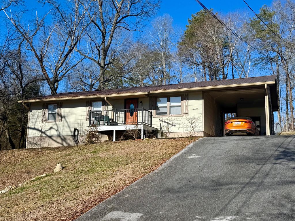 2237 Walnut Grove Church Road, Dayton, TN 37321