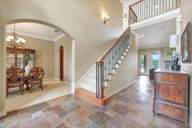 51 Deerwood Court, Lake Jackson, TX 77566