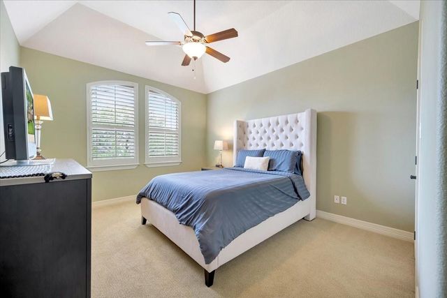 51 Deerwood Court, Lake Jackson, TX 77566