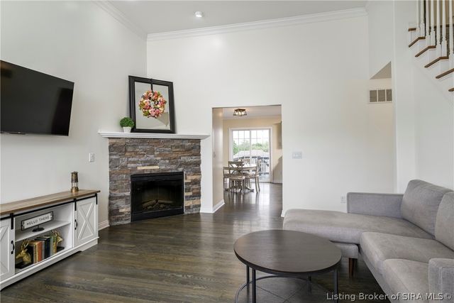 5248 Bogue Homa Drive, Sellersburg, IN 47172