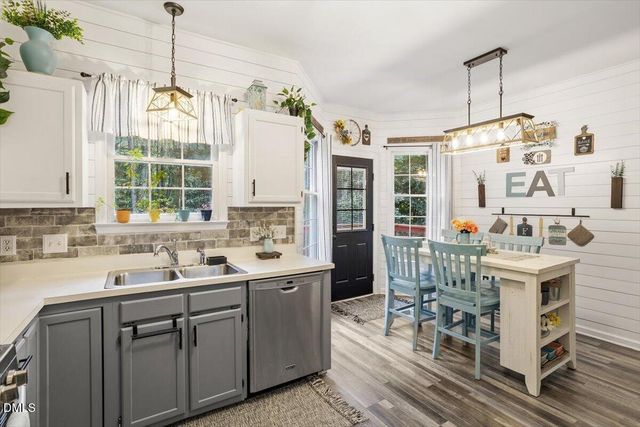 200 Bebington Drive, Cary, NC 27513