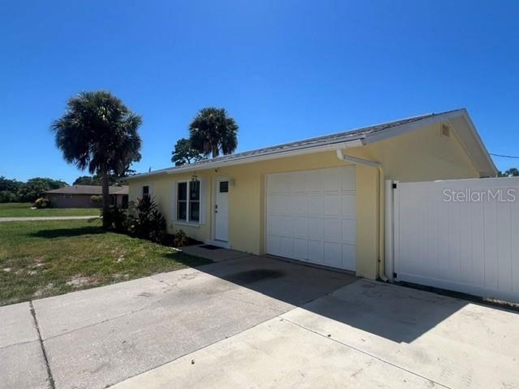 5231 POMPANO ROAD, Venice, FL 34293
