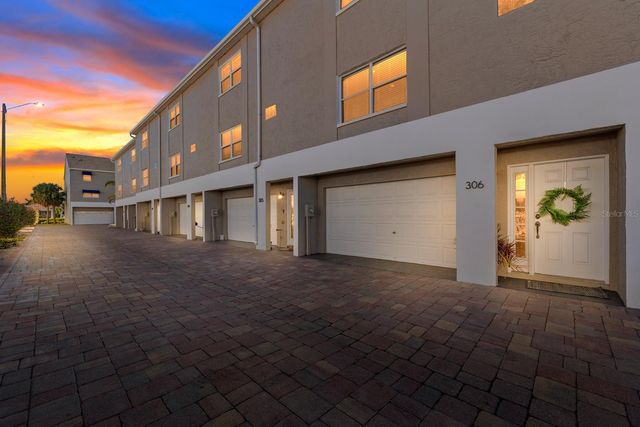 1117 PINELLAS BAYWAY S 306, St Petersburg, FL 33715