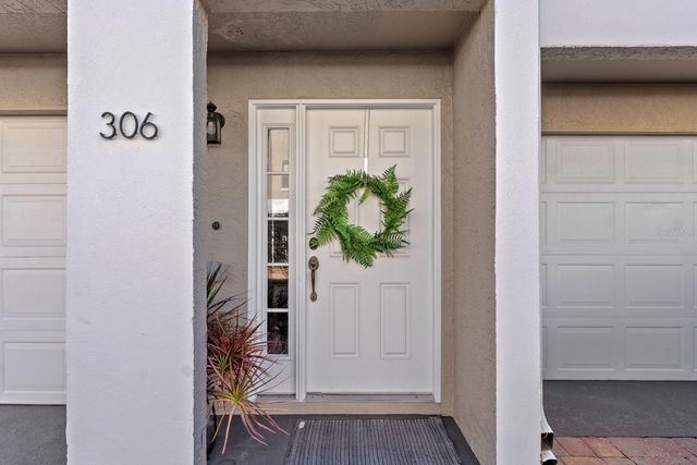 1117 PINELLAS BAYWAY S 306, St Petersburg, FL 33715