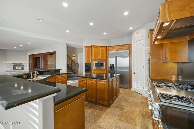 12364 Palmer Drive, Moorpark, CA 93021