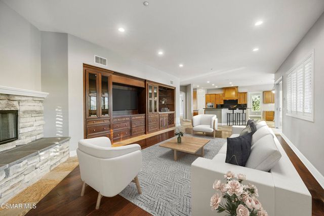 12364 Palmer Drive, Moorpark, CA 93021