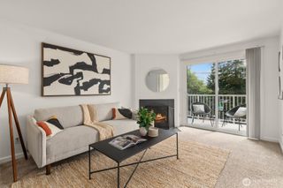 9484 Redmond-Woodinville Road NE #C-205, Redmond, WA 98052