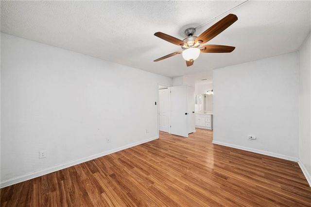 4013 Lake Pointe Circle, Roswell, GA 30075