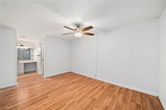 4013 Lake Pointe Circle, Roswell, GA 30075