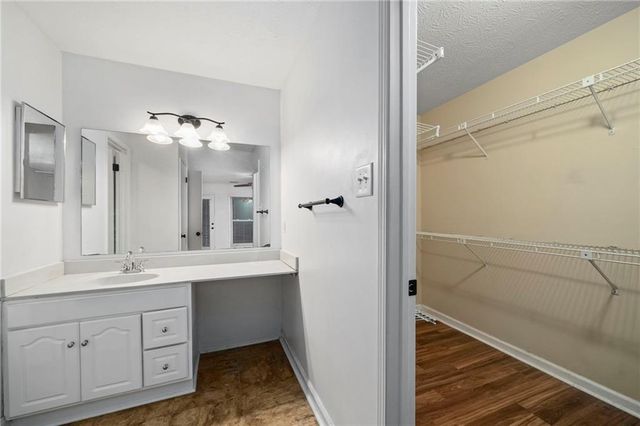 4013 Lake Pointe Circle, Roswell, GA 30075