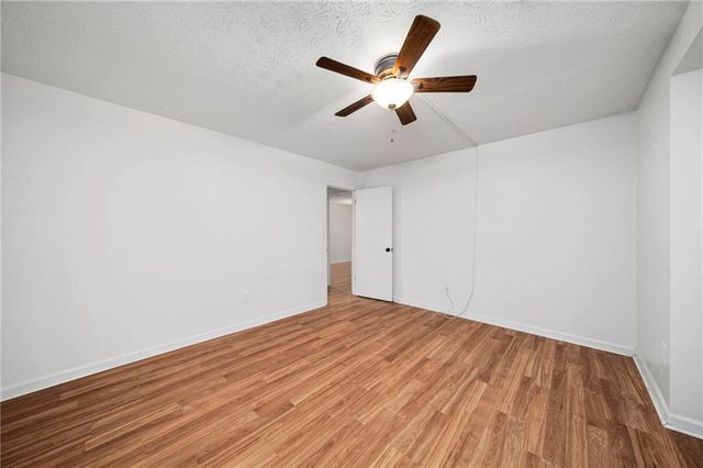 4013 Lake Pointe Circle, Roswell, GA 30075