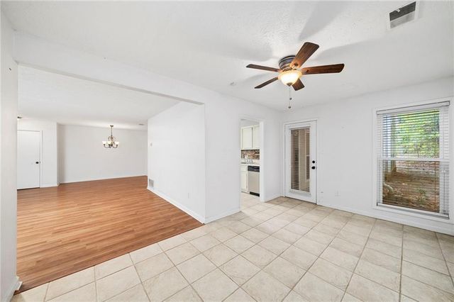 4013 Lake Pointe Circle, Roswell, GA 30075