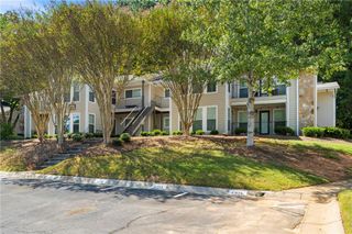 4013 Lake Pointe Circle, Roswell, GA 30075
