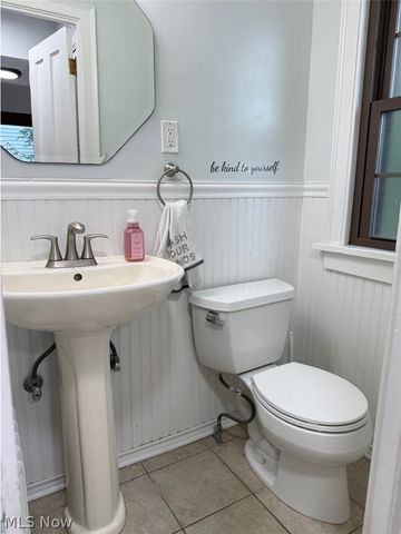 3750 Washington Boulevard, University Heights, OH 44118