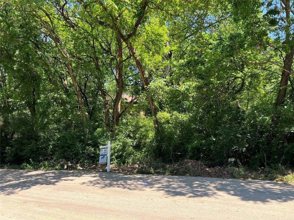 5120 Moneta Lane, Dallas, TX 75236
