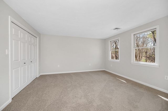 255 Hay Meadow Rd, North Andover, MA 01845