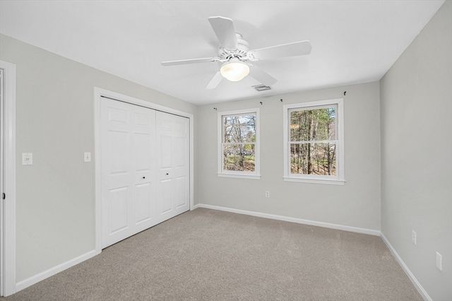 255 Hay Meadow Rd, North Andover, MA 01845