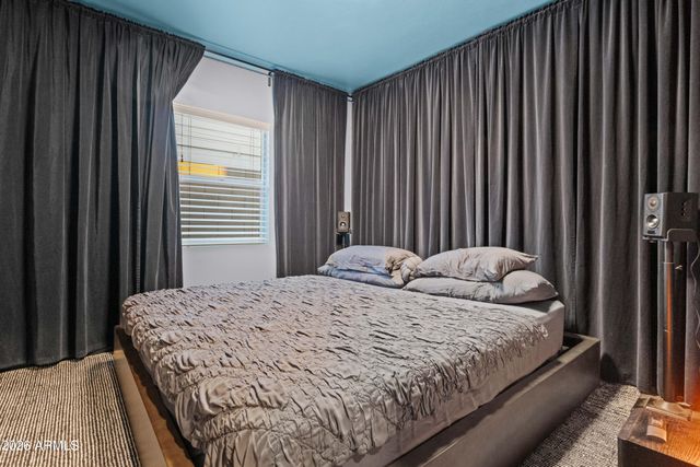 2521 N Evergreen Street, Phoenix, AZ 85006