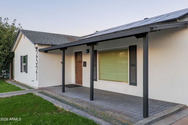 2521 N Evergreen Street, Phoenix, AZ 85006