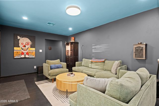 2521 N Evergreen Street, Phoenix, AZ 85006