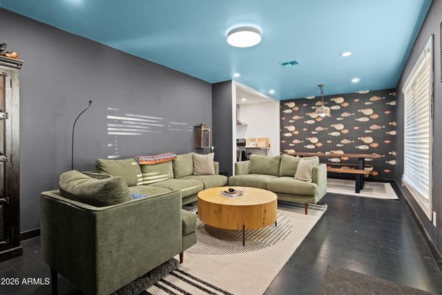 2521 N Evergreen Street, Phoenix, AZ 85006