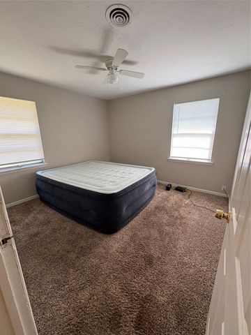 5235 Stanley Keller Road, Haltom City, TX 76117