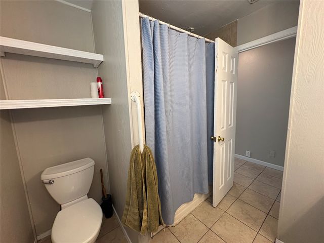 5235 Stanley Keller Road, Haltom City, TX 76117