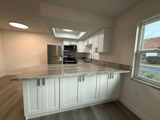 6125 CHESHAM DRIVE 1, New Port Richey, FL 34653