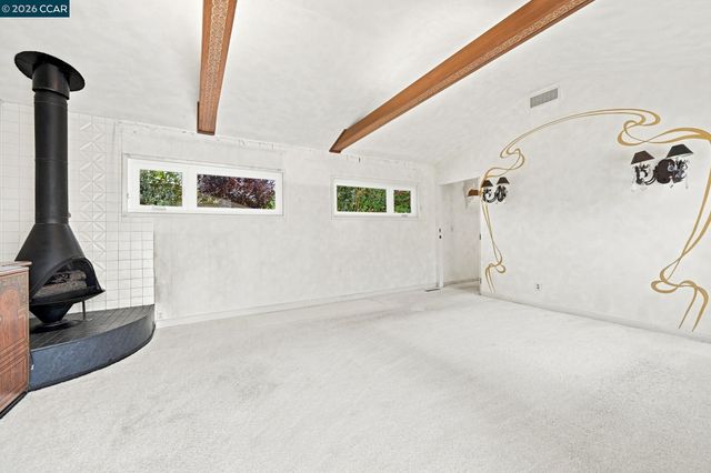 208 Ivy Dr, Orinda, CA 94563