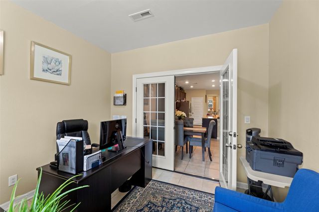 8622 Oakdale Bluff Court, Richmond, TX 77407