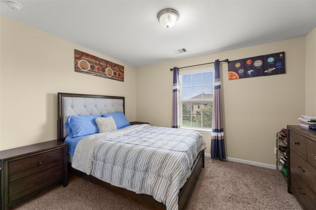 8622 Oakdale Bluff Court, Richmond, TX 77407