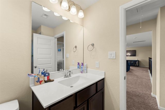 8622 Oakdale Bluff Court, Richmond, TX 77407