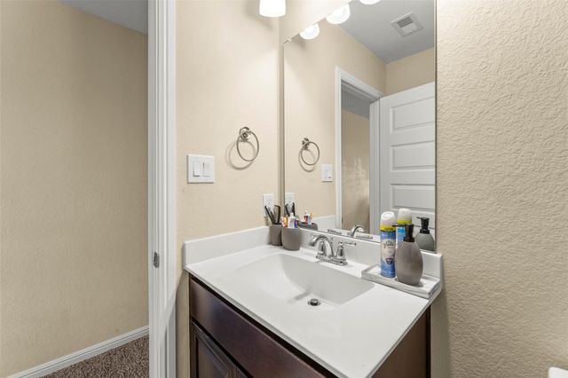 8622 Oakdale Bluff Court, Richmond, TX 77407