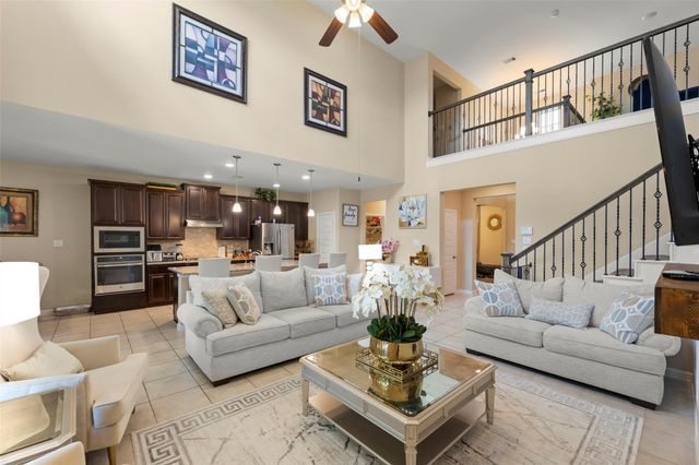 8622 Oakdale Bluff Court, Richmond, TX 77407