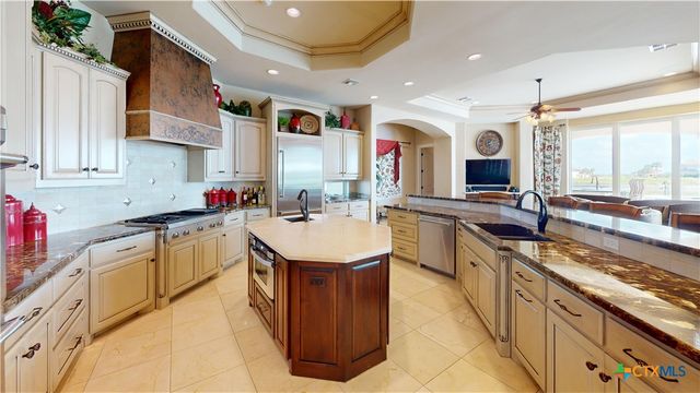 153 E Tuscany Way, Port O'connor, TX 77979