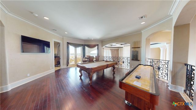 153 E Tuscany Way, Port O'connor, TX 77979